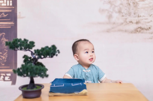 东至宝宝几个月可以吃粥 东至宝宝几个月可以吃粥